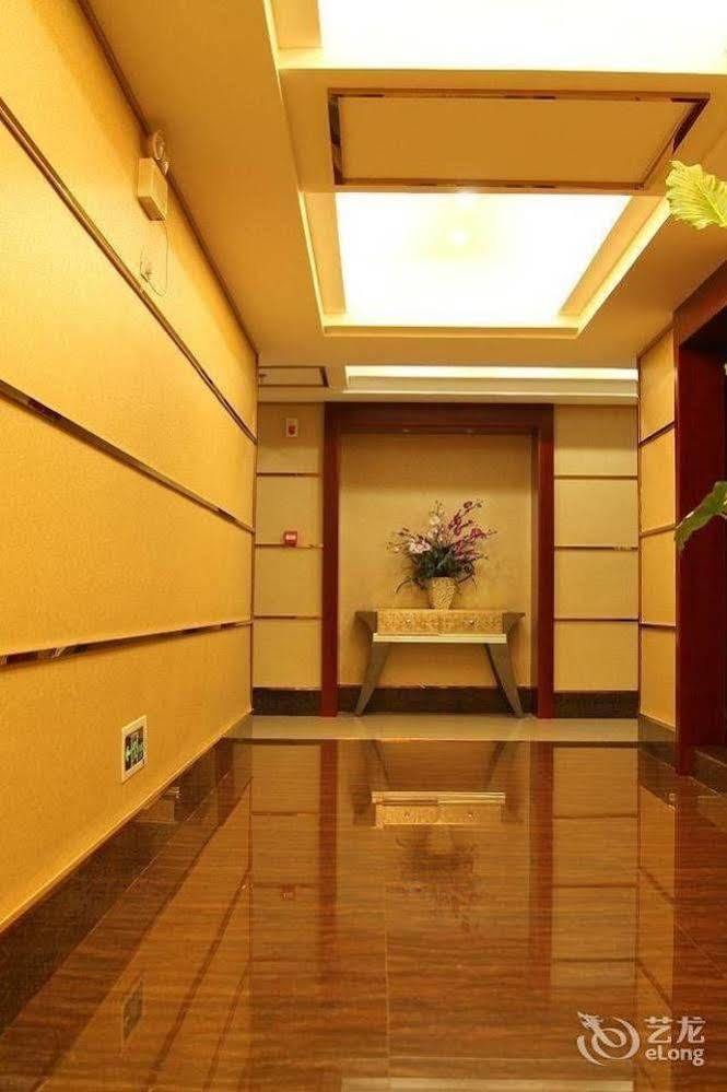 Ronghe Holiday Hotel Shiyan  Esterno foto